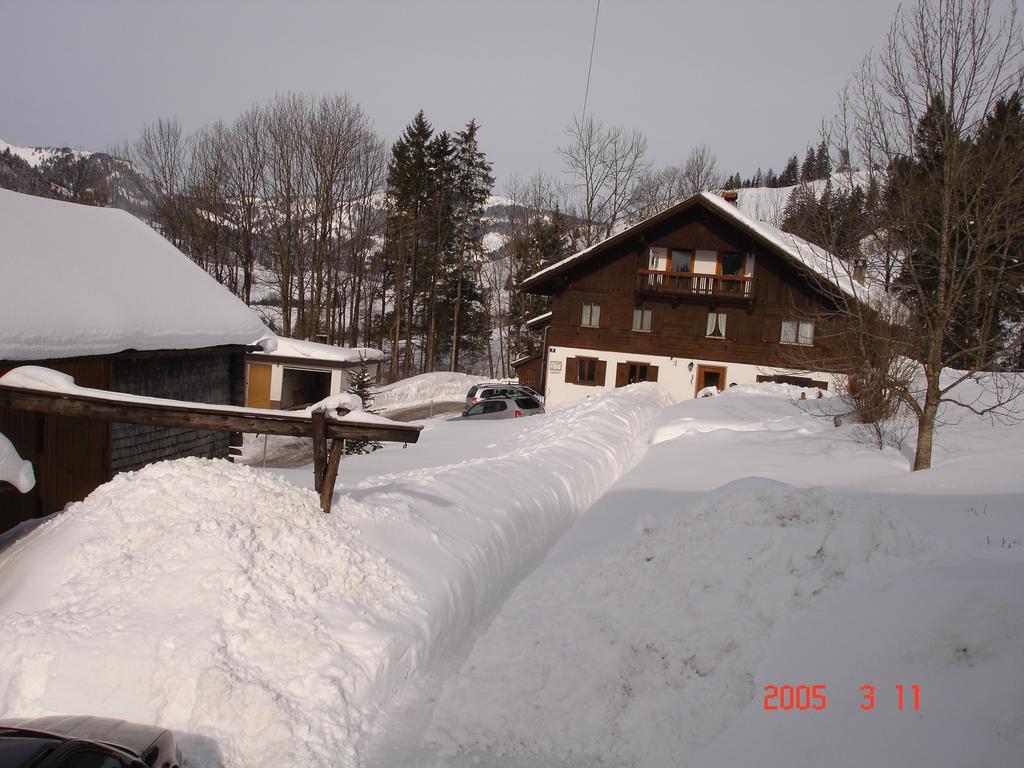 Ferienwohnungen Durst Roswitha Schattwald Exterior foto