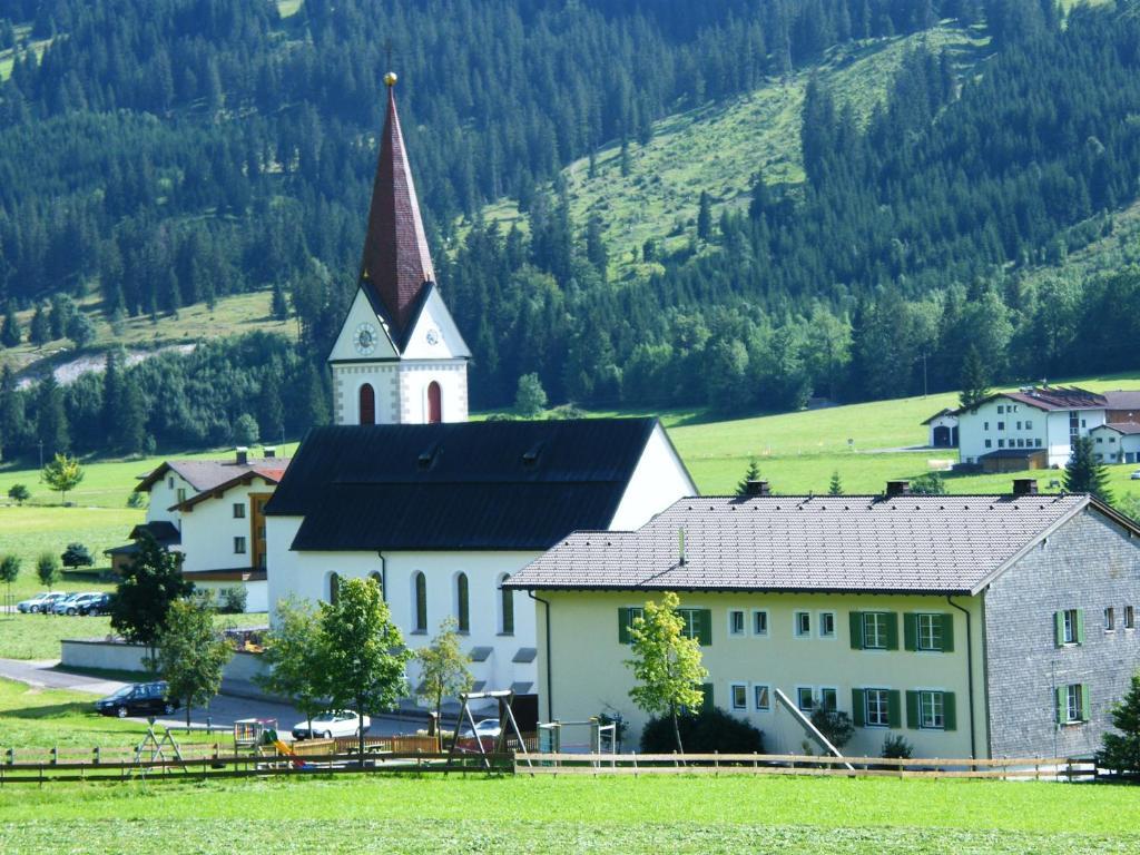 Ferienwohnungen Durst Roswitha Schattwald Exterior foto